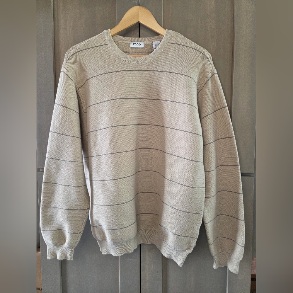 IZOD Men's Beige Striped Sweater